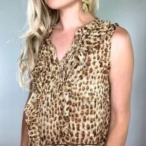 Ann Taylor LOFT Sleeveless Blouse Animal Print Semi-sheer Ruffles Women’s Sz M